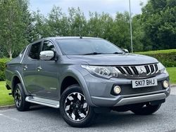 Grey Used 2017 Mitsubishi L200 Pickup | £15,450 (Fair price)