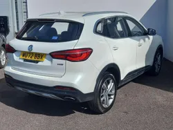 White Used 2022 MG HS Exclusive SUV | £15,790 (Fair price)
