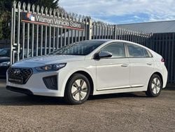 White Used 2022 Hyundai Ioniq SE Hatchback | £13,698 (Good price)