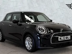 Black Used 2022 Mini ONE Classic Hatchback | £17,447 (Fair price)