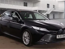 Black Used 2021 Toyota Camry Sedan | £24,540 (Expensive)