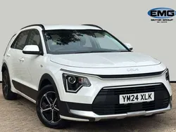 White Used 2024 Kia Niro 2 SUV | £22,295 (Fair price)