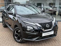 Black Used 2023 Nissan Juke N-Connecta SUV | £14,999 (Fair price)