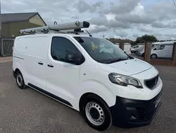 White Used 2020 Peugeot Expert Van | £7,495 (Fair price)