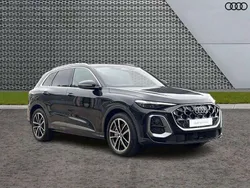 Black Used 2025 Audi Q5 Advanced SUV | £55,995 (Expensive)