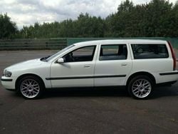 Used 2004 Volvo V70 Estate | £1,795 (Fair price)