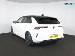 White Used 2024 Vauxhall Astra Ultimate Hatchback | £19,995 (Fair price)