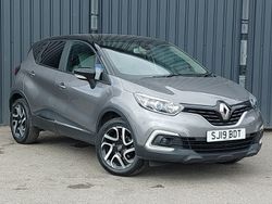 Grey Used 2019 Renault Captur Iconic SUV | £9,998 (Fair price)