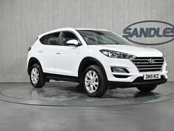 White Used 2019 Hyundai Tucson SE SUV | £13,499 (Good price)