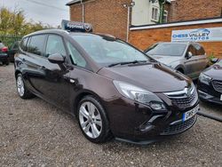 Brown Used 2016 Vauxhall Zafira SRi MPV | £6,995 (A bit pricey)