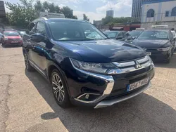 Blue Used 2017 Mitsubishi Outlander SUV | £9,990 (Good price)