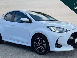 White Used 2022 Toyota Yaris Hybrid Design Hatchback | £15,070 (Fair price)