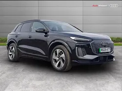Black Used 2025 Audi Q6 e-tron S-Line SUV | £57,990 (Super price)