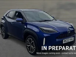 Blue Used 2022 Toyota Yaris Hybrid Estate | £19,474 (Fair price)