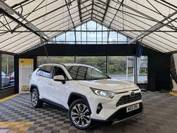 White Used 2021 Toyota RAV4 Hybrid SUV | £18,995 (Fair price)
