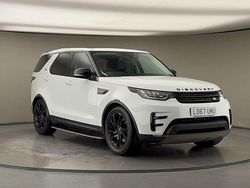 Fuji white Used 2018 Land Rover Discovery 5 HSE SUV | £26,400 (Expensive)