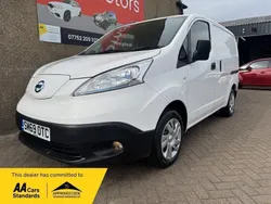 White Used 2020 Nissan e-NV200 Visia Van | £6,995 (Fair price)