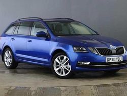 Race blue metallic Used 2020 Skoda Octavia SE L Estate | £17,200 (Super price)
