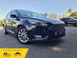 Black Used 2015 Ford Focus Titanium Hatchback | £5,650 (Fair price)