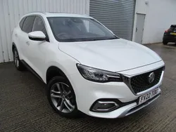 White Used 2022 MG HS Exclusive SUV | £16,995 (Fair price)