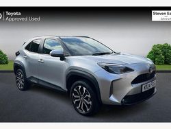 Used 2025 Toyota Yaris Hybrid Design Estate | £22,911 (Fair price)