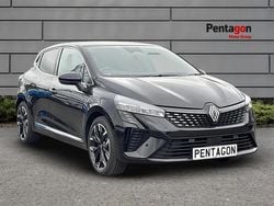 Other New 2025 Renault Clio V Techno Hatchback | £20,395 (Fair price)
