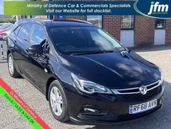 Mineral black met Used 2018 Vauxhall Astra Design Edition Estate | £8,450 (Fair price)