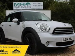 White Used 2014 Mini Cooper D Countryman Business SUV | £5,995 (Fair price)