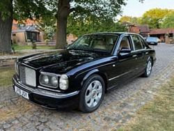 Blue Used 2001 Bentley Arnage Sedan | £22,500