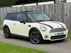 White Used 2009 Mini Cooper D Clubman Estate | £4,790