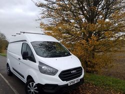 White Used 2018 Ford Transit Custom | £10,995 (Fair price)