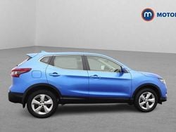 Blue Used 2019 Nissan Qashqai Acenta Premium SUV | £11,449 (Good price)