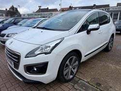 White Used 2016 Peugeot 3008 Allure SUV | £7,495 (Super price)