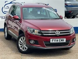 Red Used 2014 VW Tiguan Match SUV | £9,495 (Fair price)