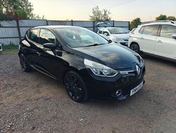 Black Used 2014 Renault Clio IV Dynamique Hatchback | £3,499 (Fair price)
