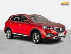 Red Used 2023 MG HS Exclusive SUV | £16,895 (Fair price)