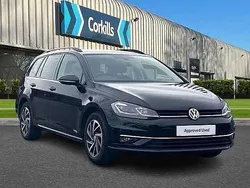 Deep black Used 2020 VW Golf VII Edition Estate | £13,795 (Fair price)