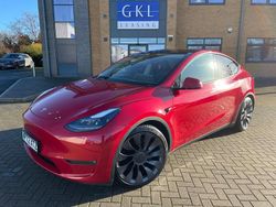 Red Used 2022 Tesla Model Y Performance SUV | £30,990 (A bit pricey)