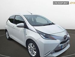 White Used 2016 Toyota Aygo X-pure Hatchback | £6,295 (Fair price)