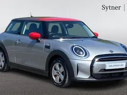 Silver Used 2022 Mini Cooper Classic Hatchback | £17,250 (Good price)