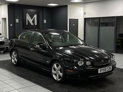 Black Used 2009 Jaguar X-type SE Sedan | £1,995 (A bit pricey)