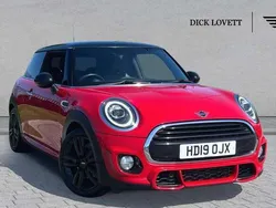 Red Used 2019 Mini Cooper Hatch Hatchback | £13,995 (Fair price)