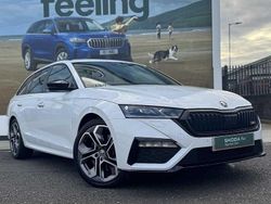 Moon white metallic Used 2023 Skoda Octavia vRS Estate | £27,290 (Expensive)
