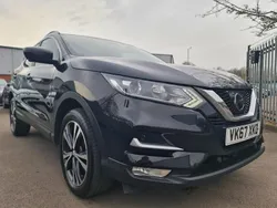 Black Used 2017 Nissan Qashqai N-Connecta SUV | £8,399 (Fair price)