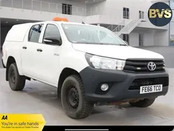 White Used 2016 Toyota HiLux Active Pickup | £15,540 (Fair price)