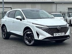 White Used 2024 Nissan Qashqai N-Connecta SUV | £24,772 (Fair price)