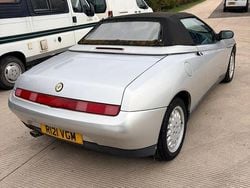 Silver Used 1997 Alfa Romeo Spider Cabriolet | £995