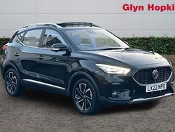 Black Used 2022 MG ZS Exclusive Hatchback | £13,223 (Fair price)