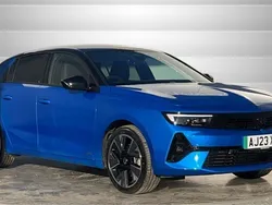 Premium paint tri coat metallic cobalt blue Used 2023 Vauxhall Astra Ultimate Hatchback | £19,991 (Super price)