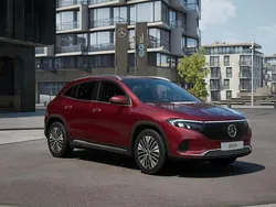 New 2026 Mercedes EQA250+ Executive SUV | £42,460 (Fair price)